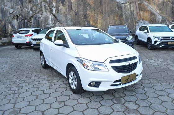 CHEVROLET ONIX 1.0 MPFI LS 8V FLEX 4P MANUAL CHEVROLET ONIX 1.0 MPFI LS 8V FLEX 4P MANUAL